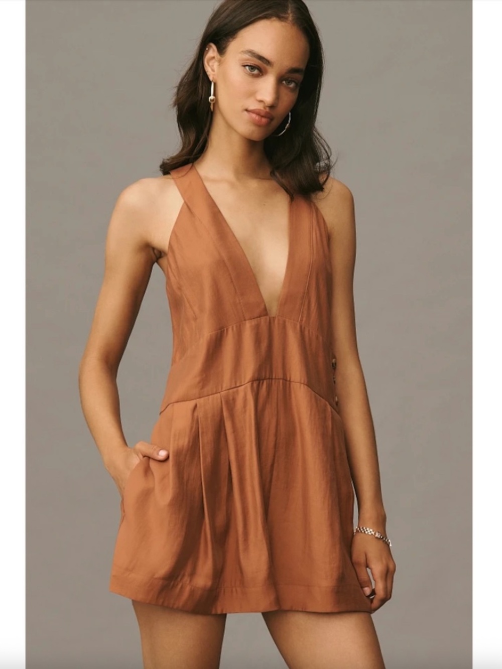 $178 NWT Anthropologie Romper Pinafore V-Neck Sleeveless XXS Bronze